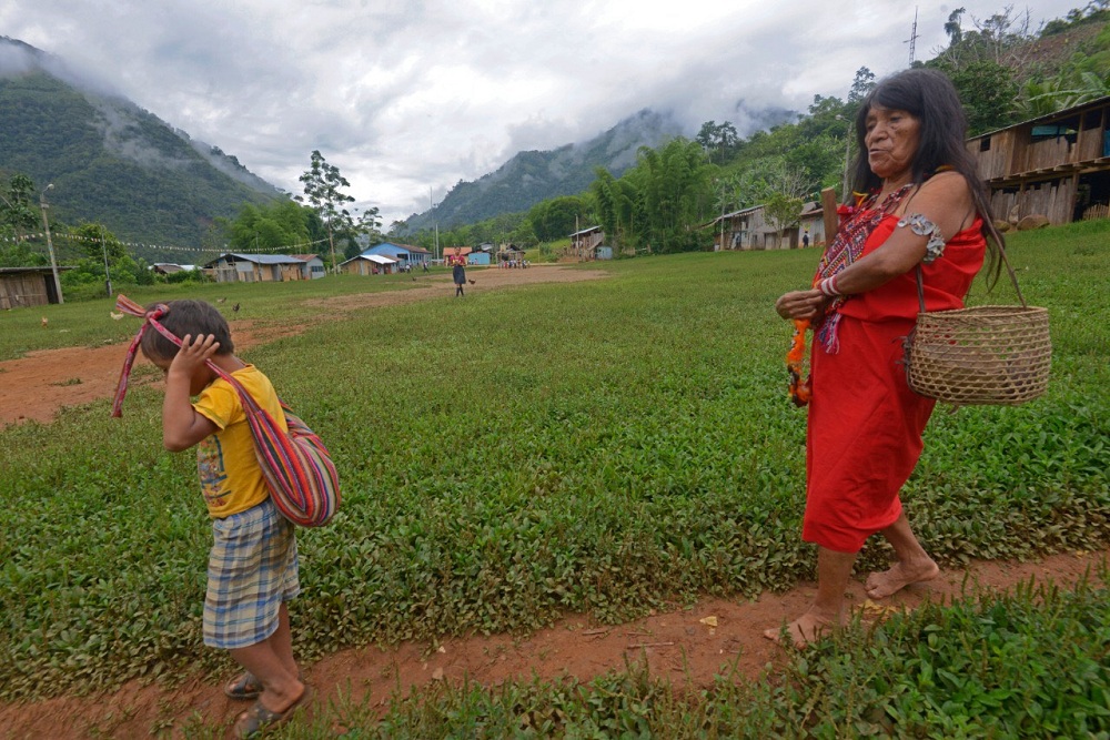 Pueblos indigenas amazónicos como los Wampis, Awajún y Achuar buscan el reconocimiento integral de sus territorios para gestionarlos en base a sus modelos de gobernanza ancestral.